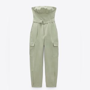 NWT STRAPLESS CARGO JUMPSUIT
LIGHT KHAKI 0/0779/054/506/04